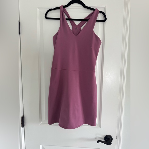 Alo Airbrush Real Dress in Soft Mulberry NHWT - Picture 6 of 6
